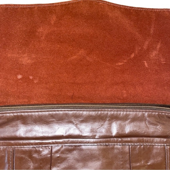 Vintage Hala Shoulder Bag Lightweight Flap Fold Over Dark Brown Gold Hardware - Picture 12 of 14